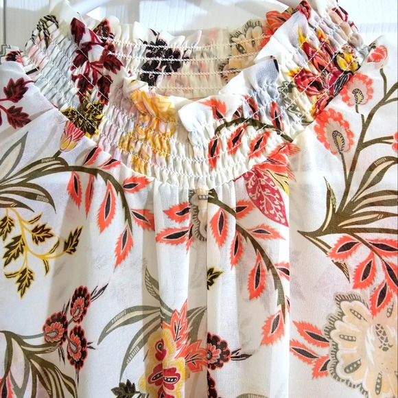 NWOT Evolutionary Floral Blouse, long-sleeve, Large‎ - Picture 2 of 7